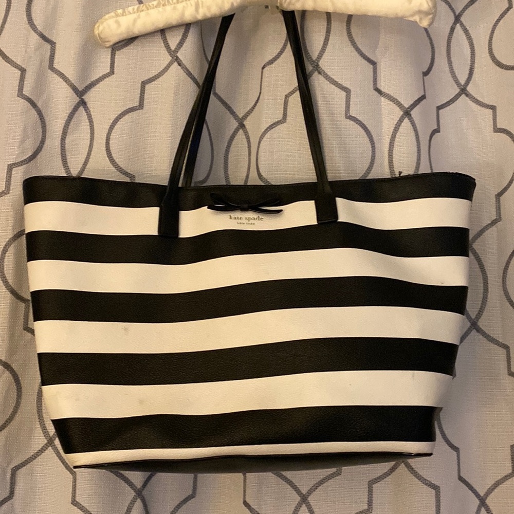 kate spade eden street margareta tote black and white